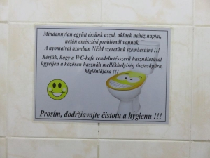 WC maďarsky